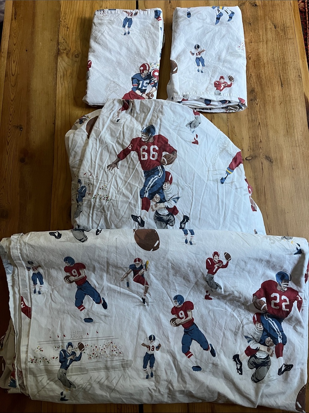 Set/4 POTTERY BARN KIDS *Queen* Football Gridiron Printed Sheet Set